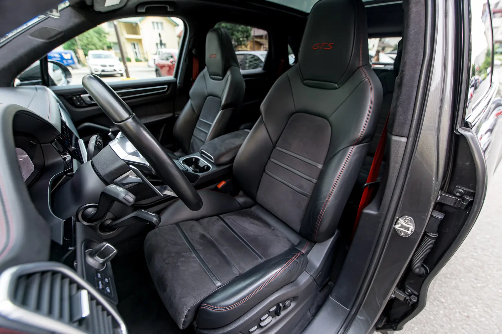 Porsche Cayenne GTS