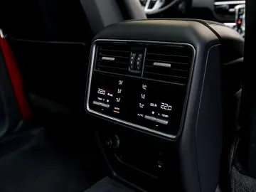 Porsche Cayenne GTS