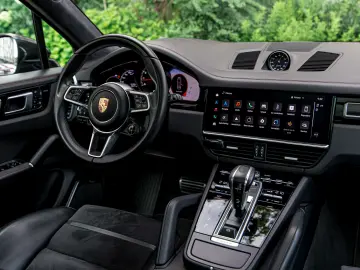 Porsche Cayenne GTS