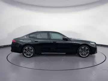520i M Sportpaket Aktive Geschw. Head Up Komfort