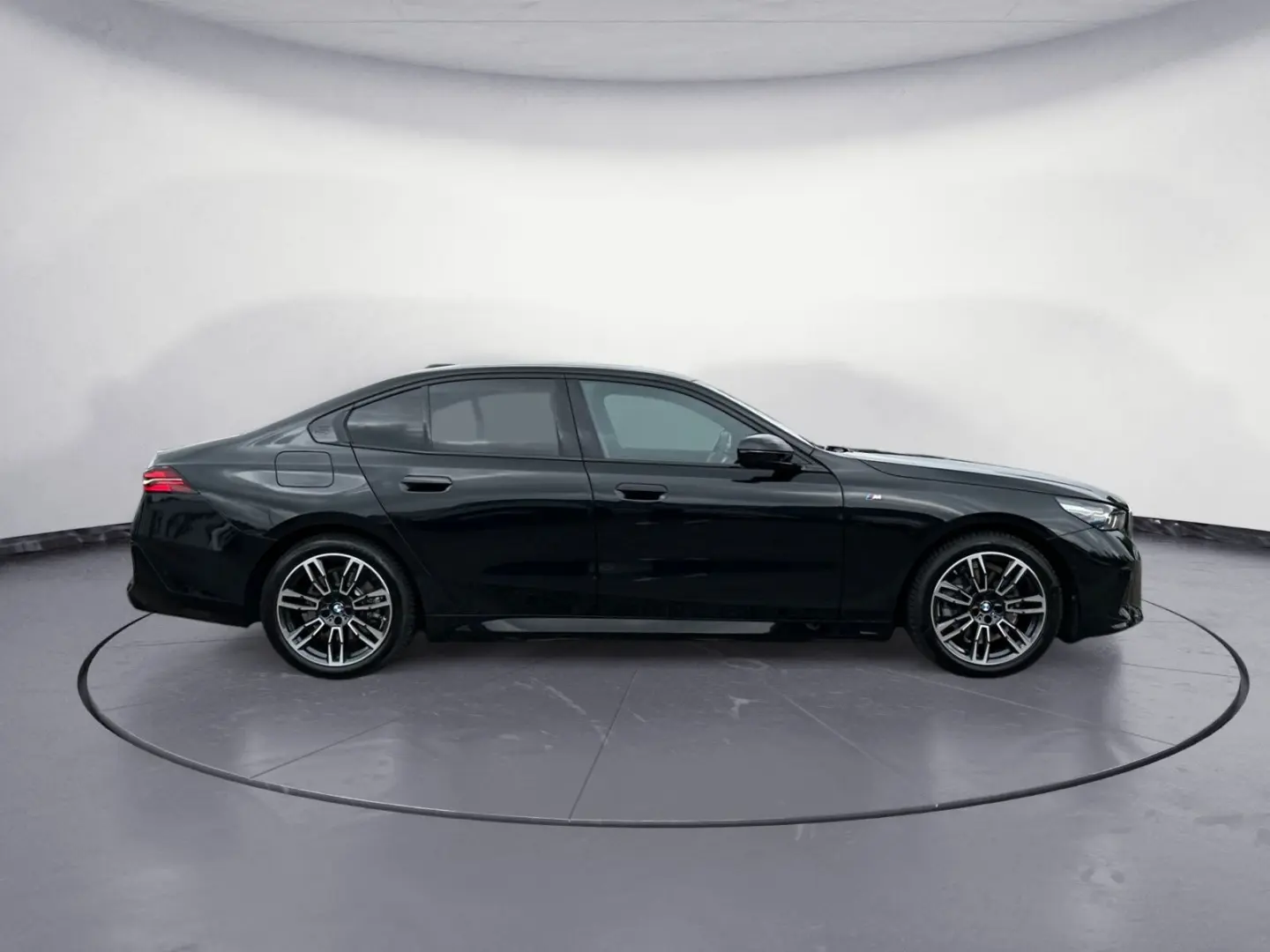 520i M Sportpaket Aktive Geschw. Head Up Komfort
