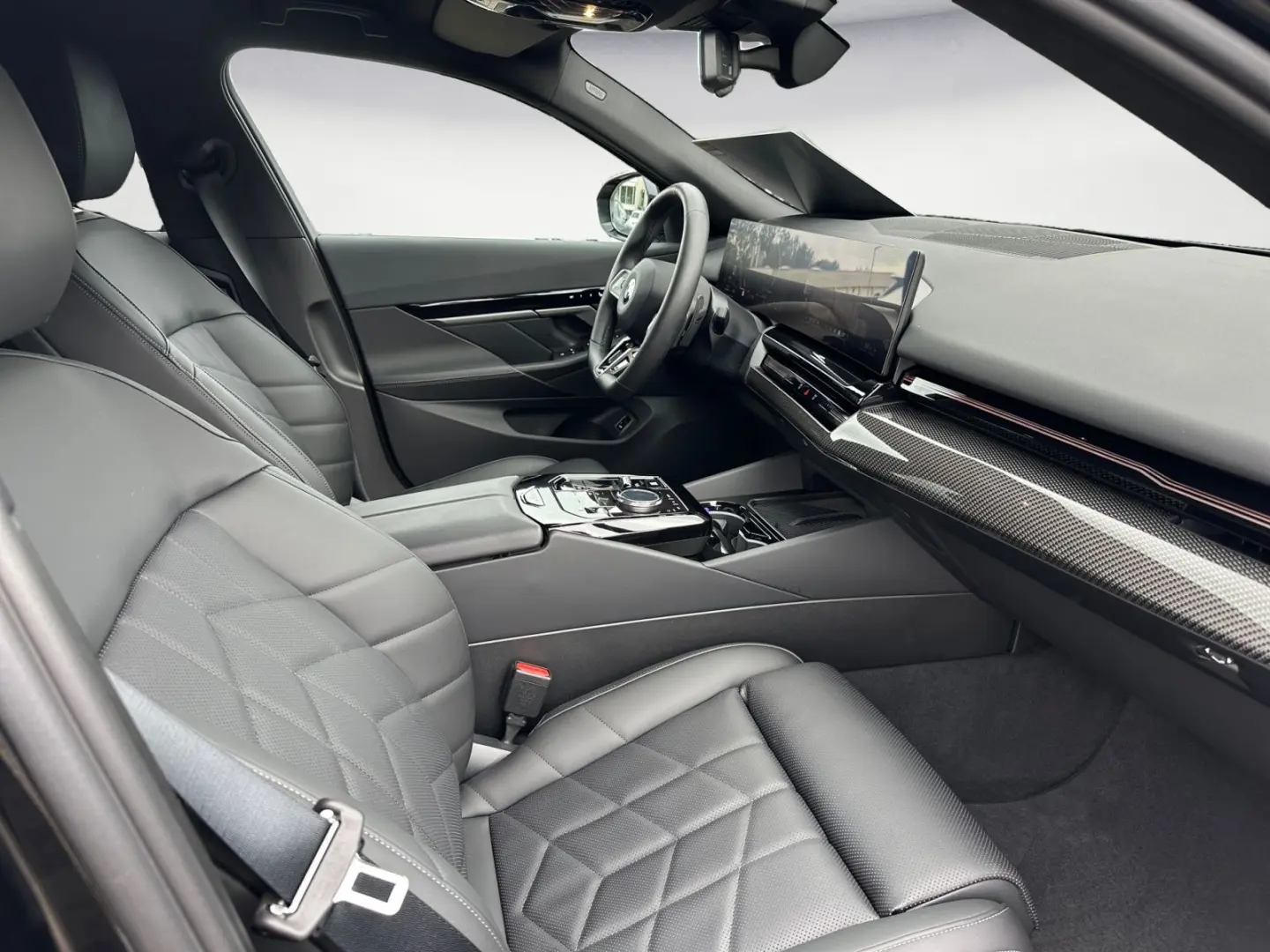 520i M Sportpaket Aktive Geschw. Head Up Komfort