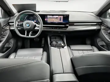 520i M Sportpaket Aktive Geschw. Head Up Komfort