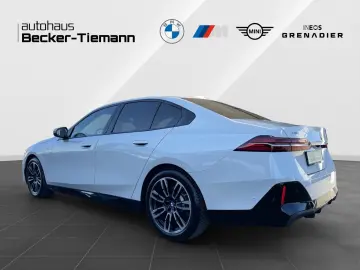 520d xDrive M Sport/Driving+/Parking+/HK-Sound/A