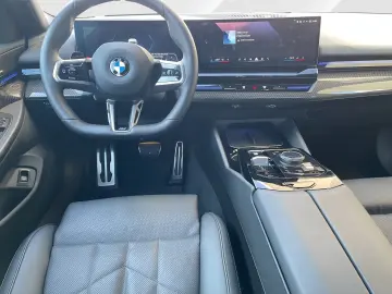 520d xDrive M Sport/Driving+/Parking+/HK-Sound/A