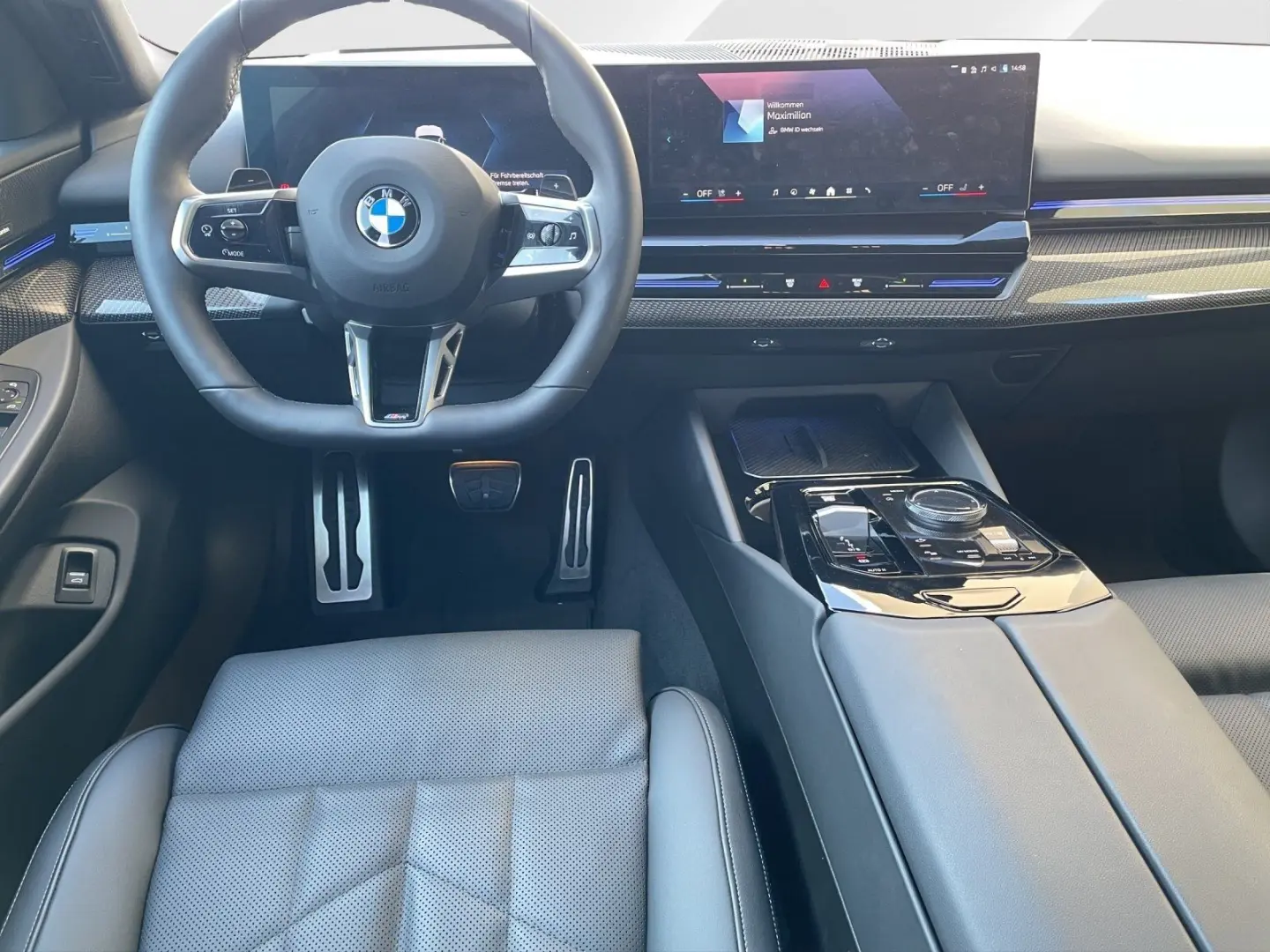 520d xDrive M Sport/Driving+/Parking+/HK-Sound/A