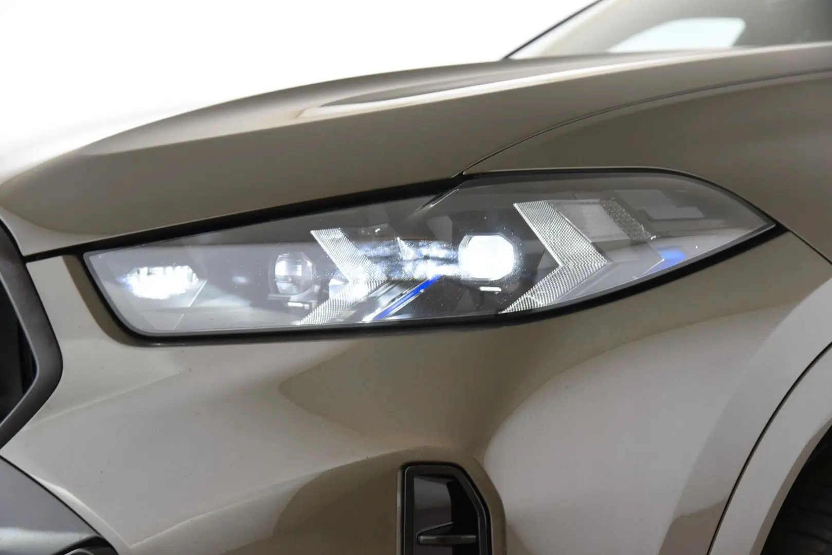 X6 xDrive30d M Sport DriveAss Pano Head- Up Navi