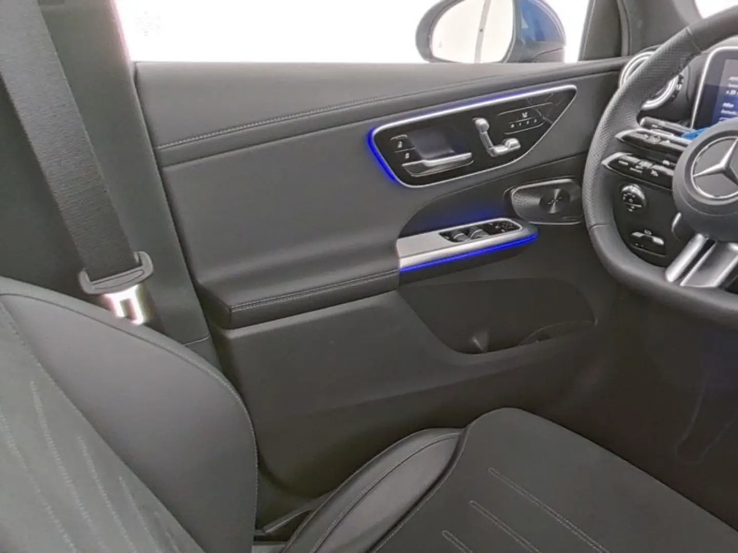 GLC 300 d 4M Cp AMG Premium Burm AHK Pano