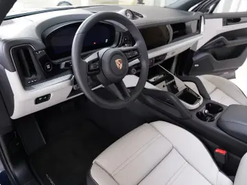 Porsche Cayenne E-Hybrid Pano Aero Design BOSE