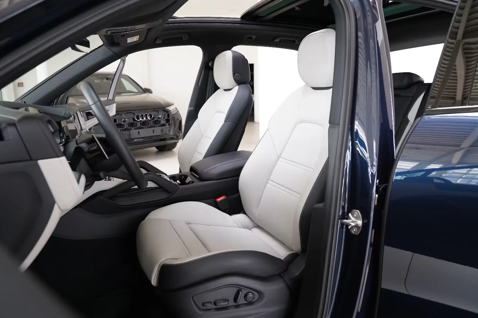 Porsche Cayenne E-Hybrid Pano Aero Design BOSE