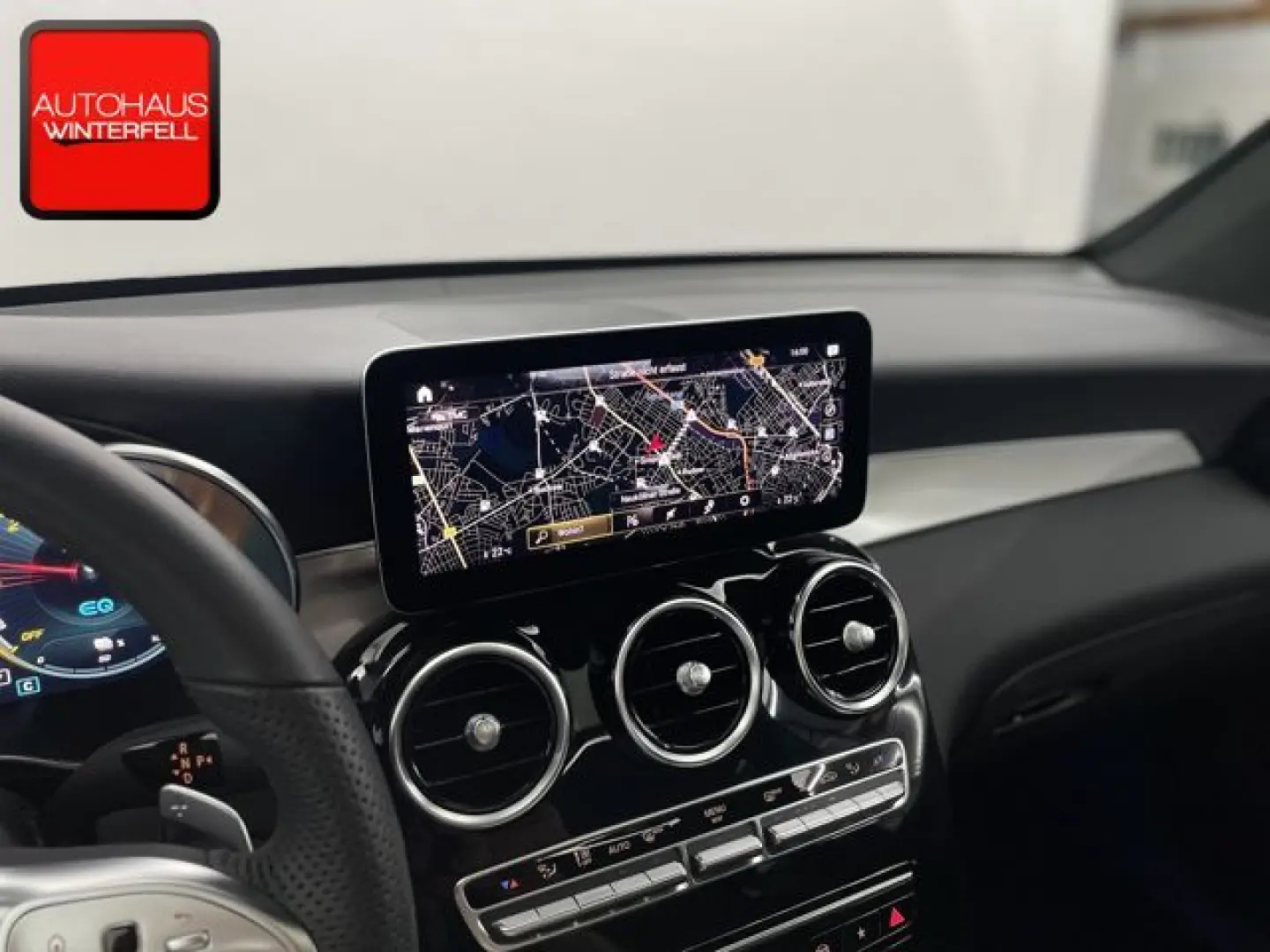 GLC 300 e 4M COUPE AMG NIGHT ESD+SITZKLIMA+MEMO+