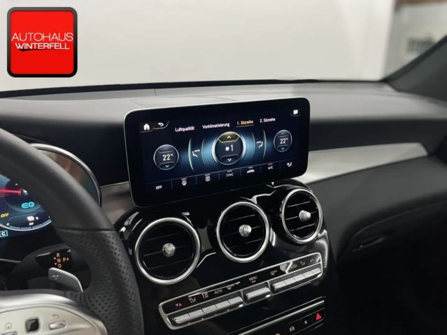 GLC 300 e 4M COUPE AMG NIGHT ESD+SITZKLIMA+MEMO+