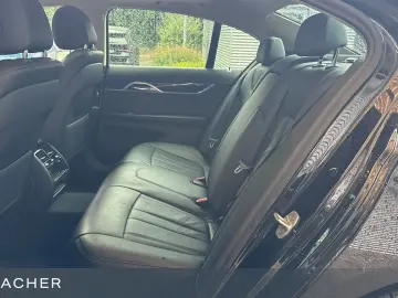 730dA xDrive Navi HUD 360° adLED StdHzg GSD