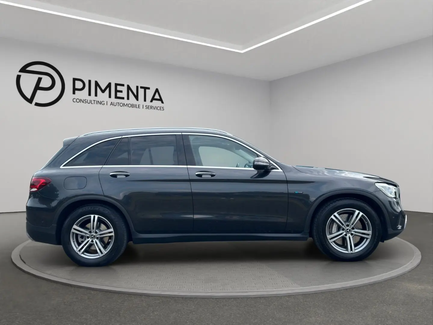 GLC 300 de 4 Matic*VOLLAUSSTATTUNG*PANO*SITZBELÜ