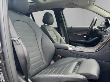 GLC 300 de 4 Matic*VOLLAUSSTATTUNG*PANO*SITZBELÜ