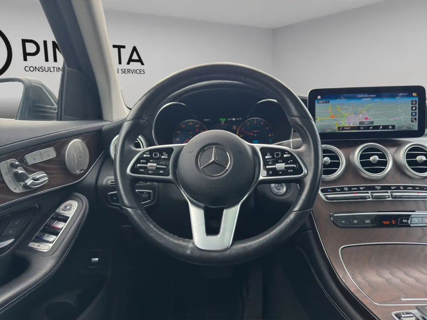 GLC 300 de 4 Matic*VOLLAUSSTATTUNG*PANO*SITZBELÜ