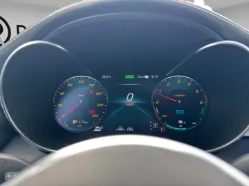 GLC 300 de 4 Matic*VOLLAUSSTATTUNG*PANO*SITZBELÜ