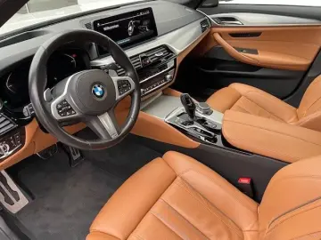 545 e Lim xDrive M-Sport AHK PANO H/K HUD Parkas