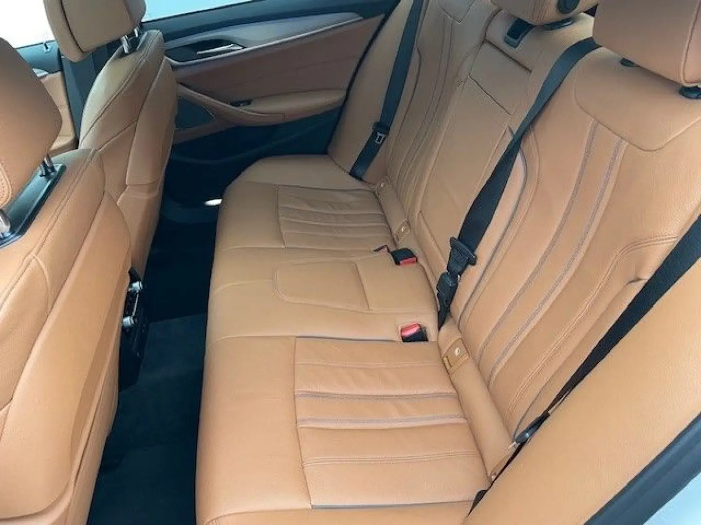 545 e Lim xDrive M-Sport AHK PANO H/K HUD Parkas