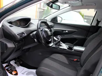 Peugeot 5008 1.2 Benzina 130CP 2018 Euro 6