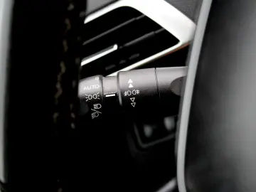 Peugeot 5008 1.2 Benzina 130CP 2018 Euro 6