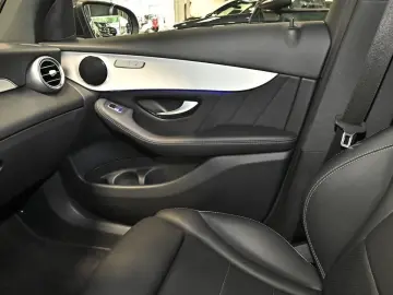GLC 300 de 4M Coupé AMG Line AHK Distr SHD Kamer