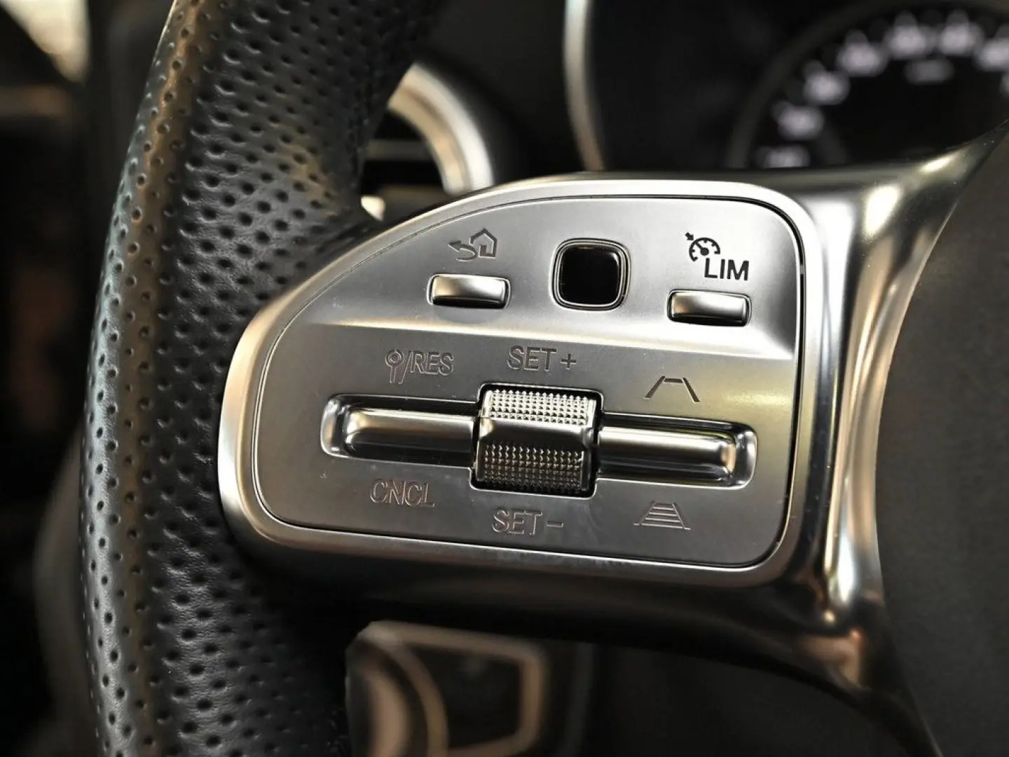 GLC 300 de 4M Coupé AMG Line AHK Distr SHD Kamer