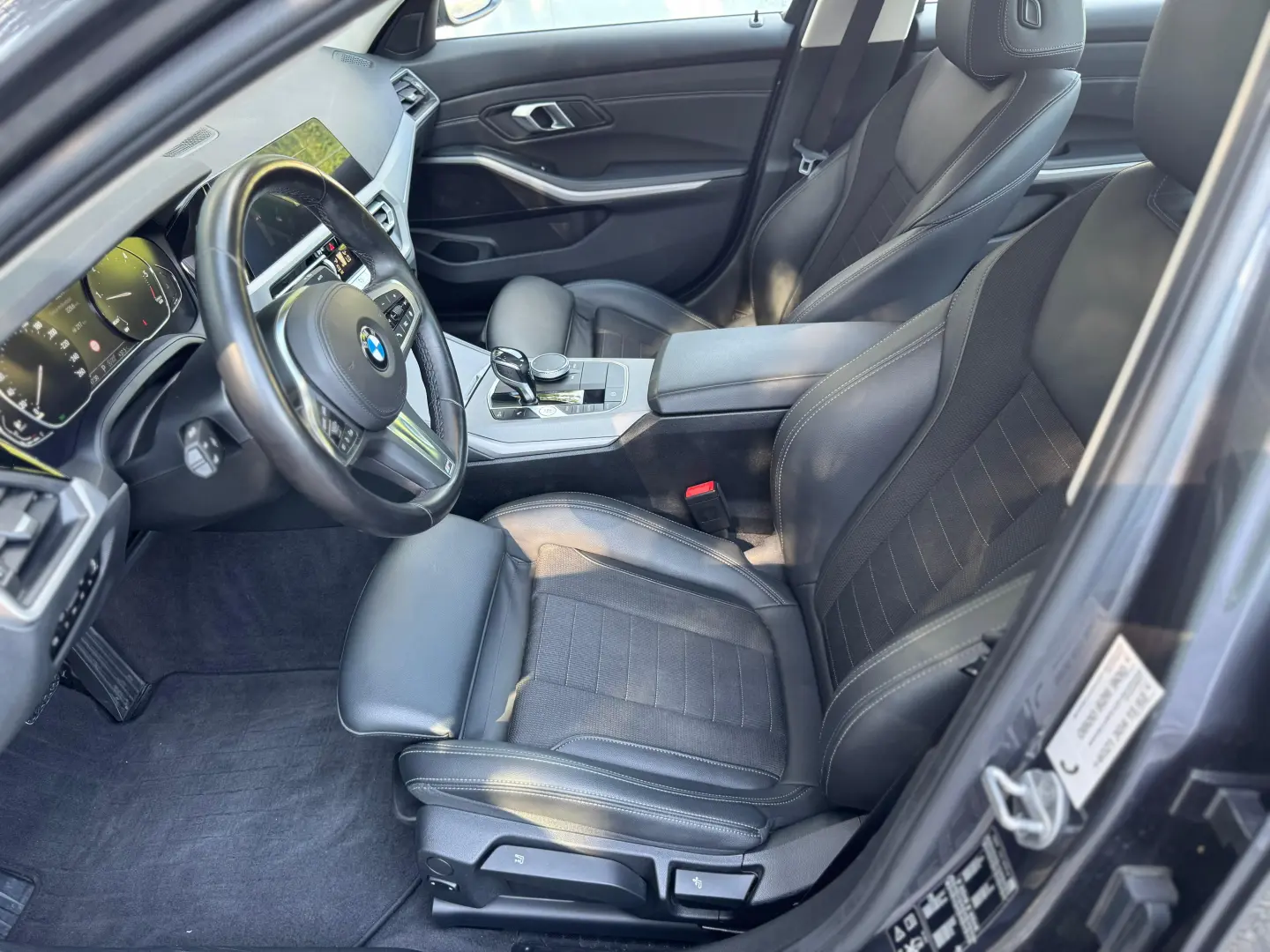 BMW Seria 3 320d xDrive MHEV