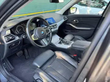BMW Seria 3 320d xDrive MHEV