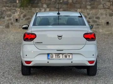 Dacia Logan 2022 1.0 Tce 90
