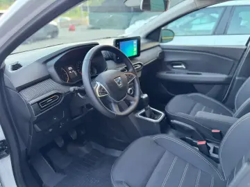 Dacia Logan 2022 1.0 Tce 90