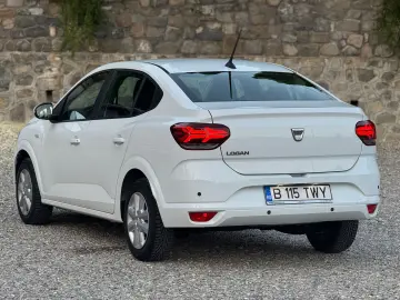 Dacia Logan 2022 1.0 Tce 90