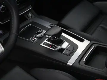 Audi Q5 2.0 TDI QUATTRO 190CP Automata 2019 Euro 6