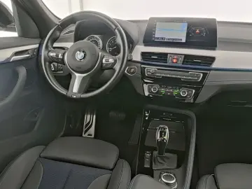 X1 M-Sport Navi|HeadUp|Kamera|SHZ|LED|Sportsitze