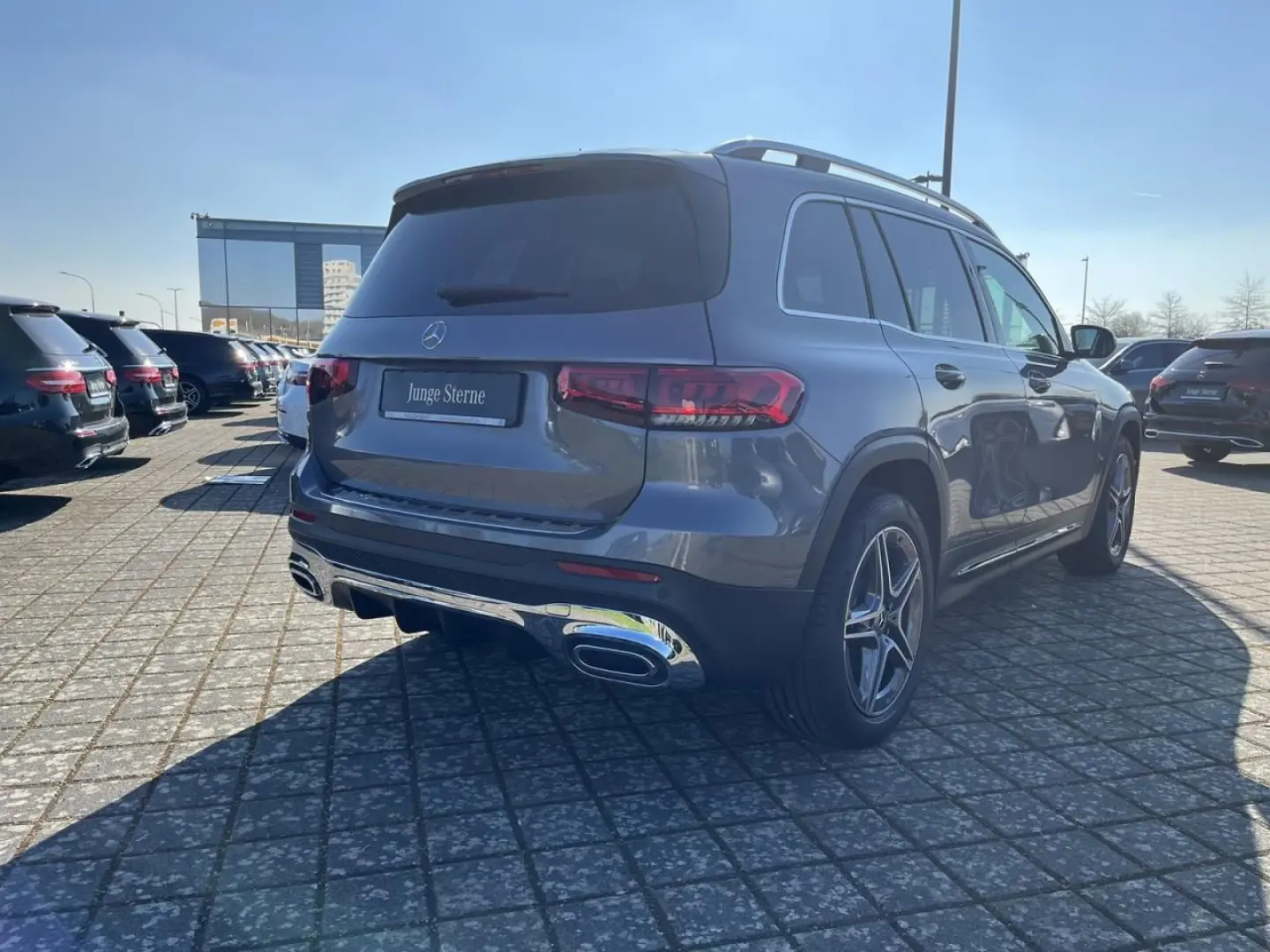 GLB 250 4M AMG+HUD+DISTR+STANDHEIZUNG+360°KAMERA