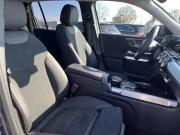 GLB 250 4M AMG+HUD+DISTR+STANDHEIZUNG+360°KAMERA