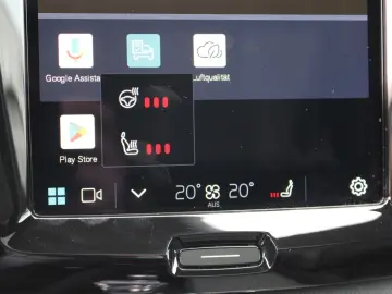XC60 B4 Benzin Plus Dark 2WD +Pano+harman+App+