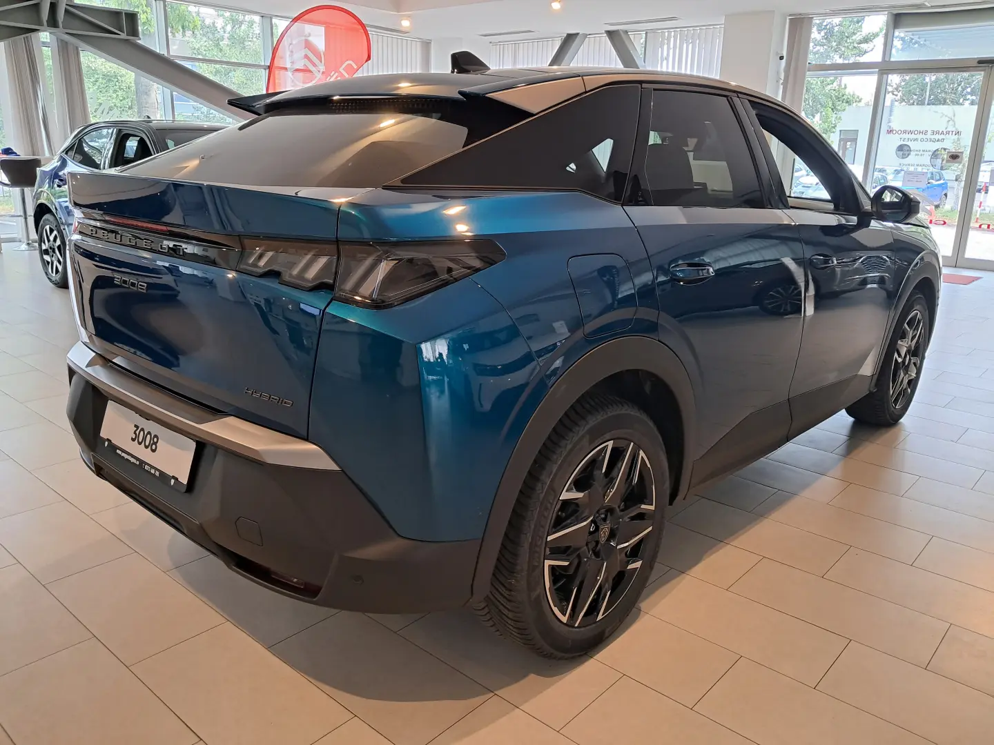 PEUGEOT 3008 Allure 1.2 Hybrid 145 CP E-DCS6