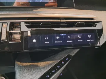 PEUGEOT 3008 Allure 1.2 Hybrid 145 CP E-DCS6