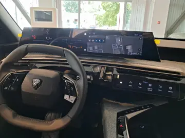 PEUGEOT 3008 Allure 1.2 Hybrid 145 CP E-DCS6