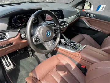 X5 xDrive45e Pan. Dach elektrisch AHK SHZ