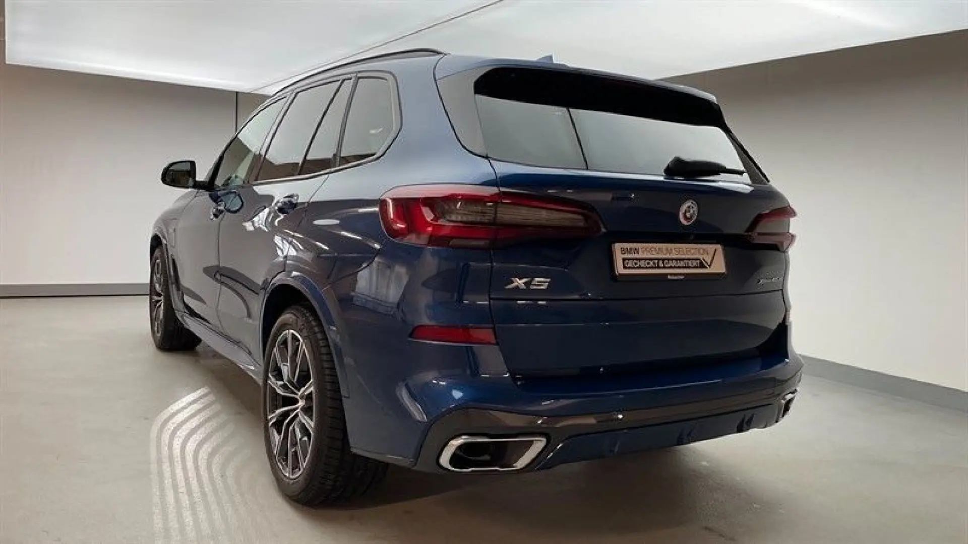 BMW X5 xD45eM-Sport Laser,LCPro.HUD,Pano,AHK.ACC