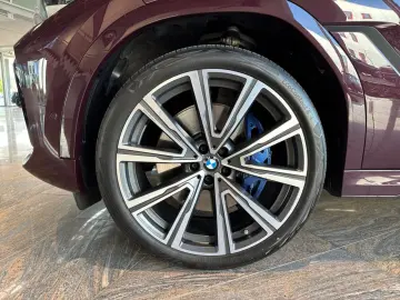 X6 xD40d M SPORT KomfSi ICONICGLOW 22