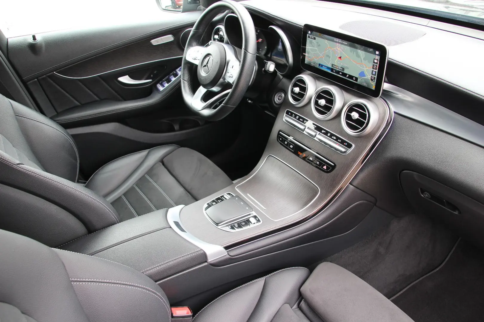 GLC 300 de 4M Coupe AMG-Line*19 ZOLL*1.HAND*NAVI
