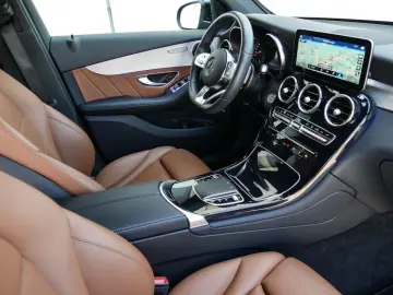 GLC 300 e 4MATIC Coupé |AMG|LED|NAVI|KEYL|KAM|LM