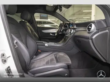 GLC 300 e 4M AMG/Night/DigiDispl/AHK/Kamera/AssP