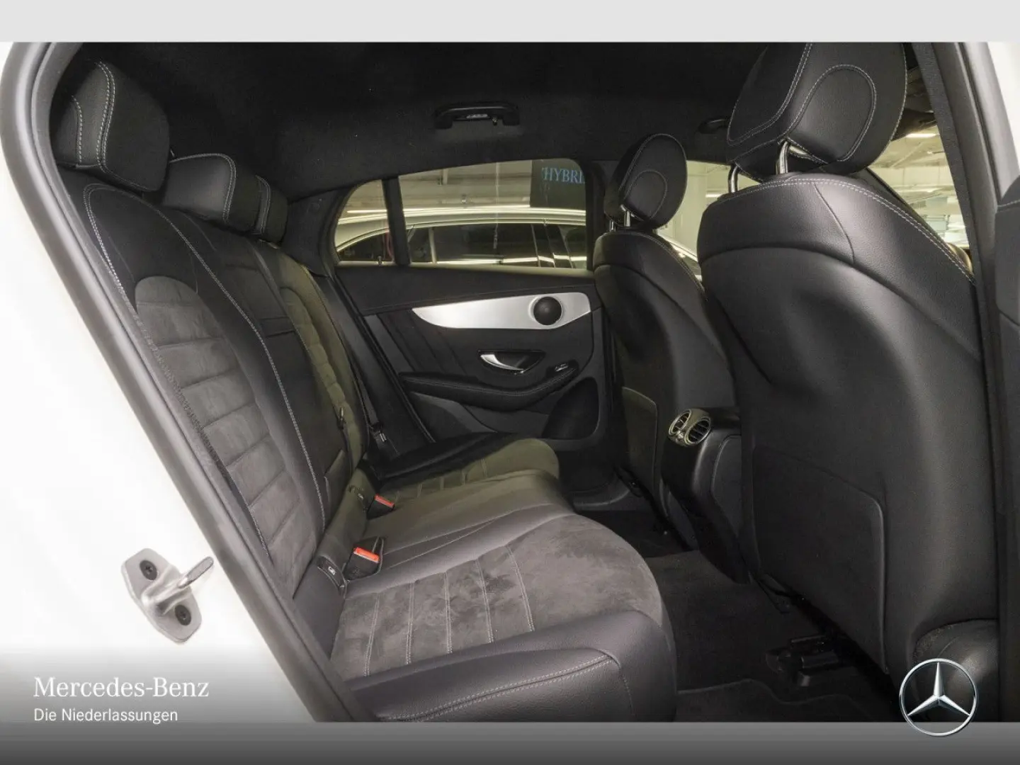 GLC 300 e 4M AMG/Night/DigiDispl/AHK/Kamera/AssP