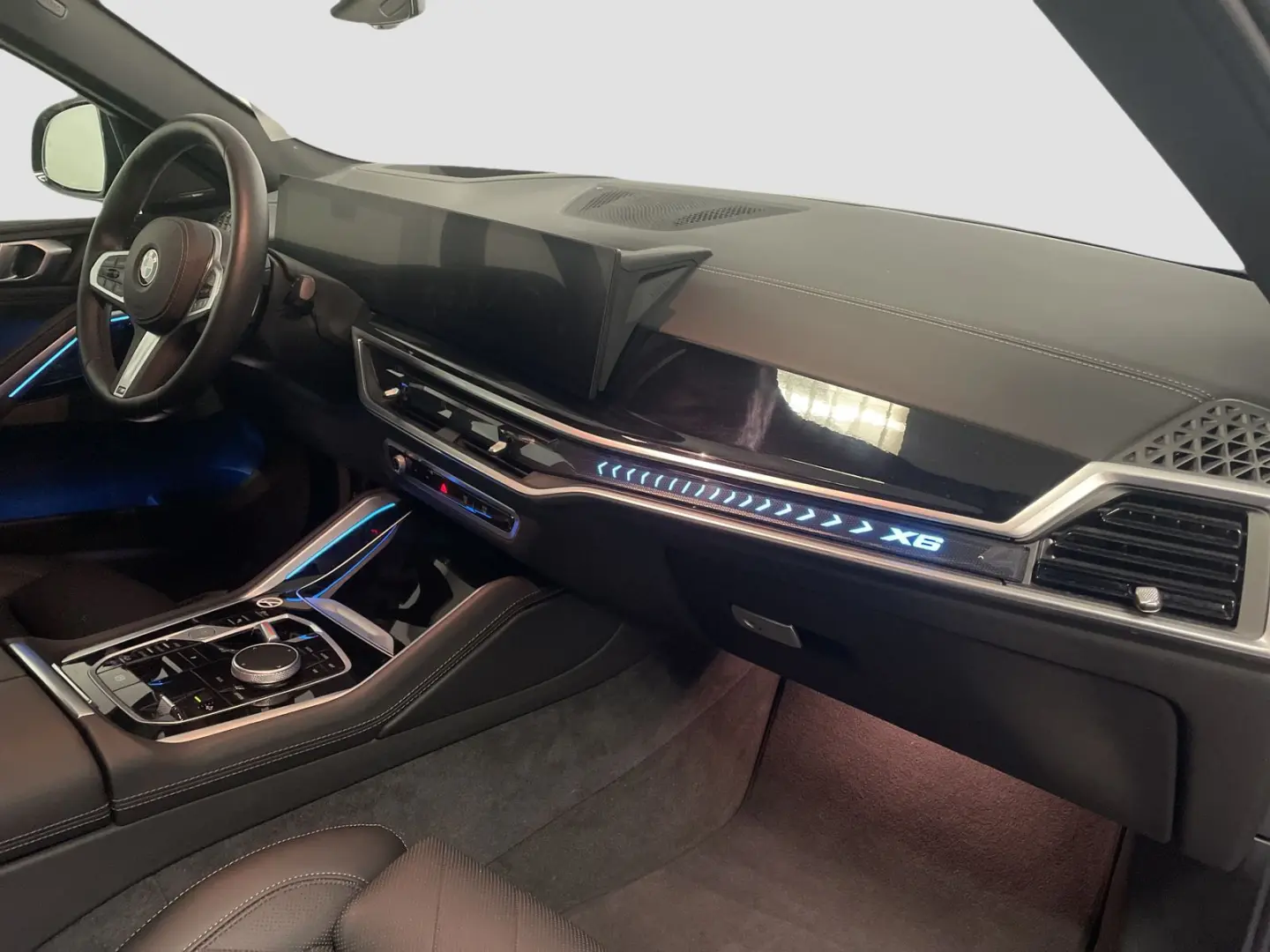 X6 xDrive40i M Sport Standheizung Massage AHK