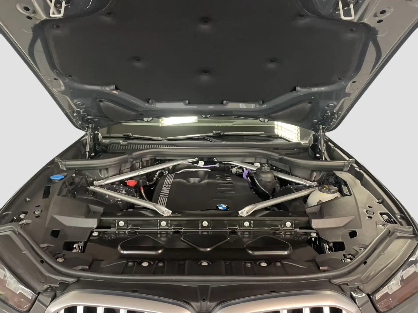 X6 xDrive40i M Sport Standheizung Massage AHK