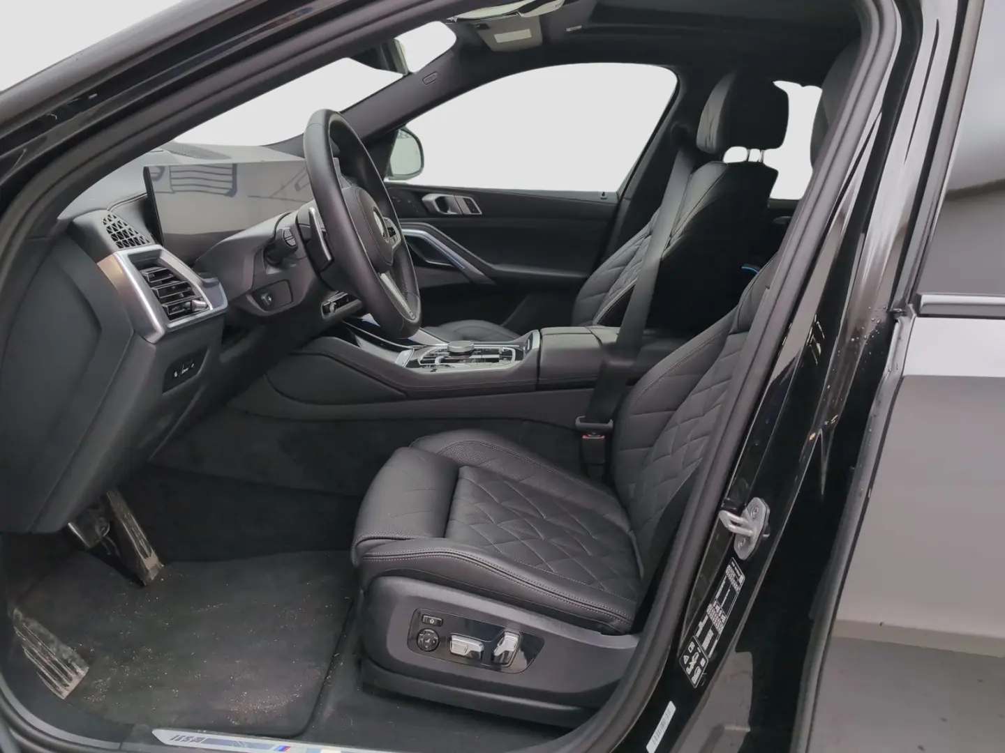X6 xDrive40d M Sport Standheizung Massage AHK